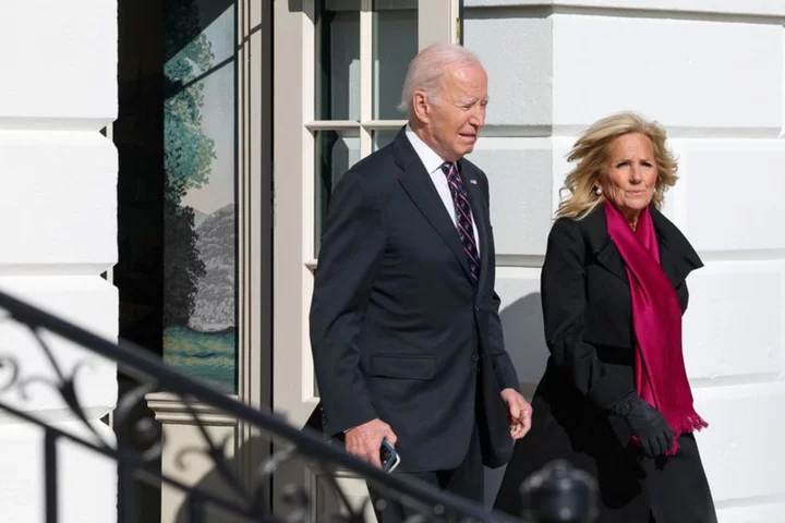 Bidens to join military families at 'Friendsgiving' meal in Norfolk