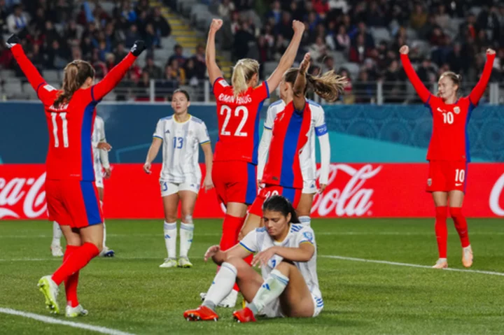 Norway moves into the knockout round at Women's World Cup with 6-0 rout over the Philippines